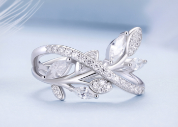 Marquise Leaf Vine Ring