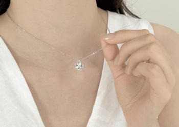 Four Seasons – Four Flowers Necklace